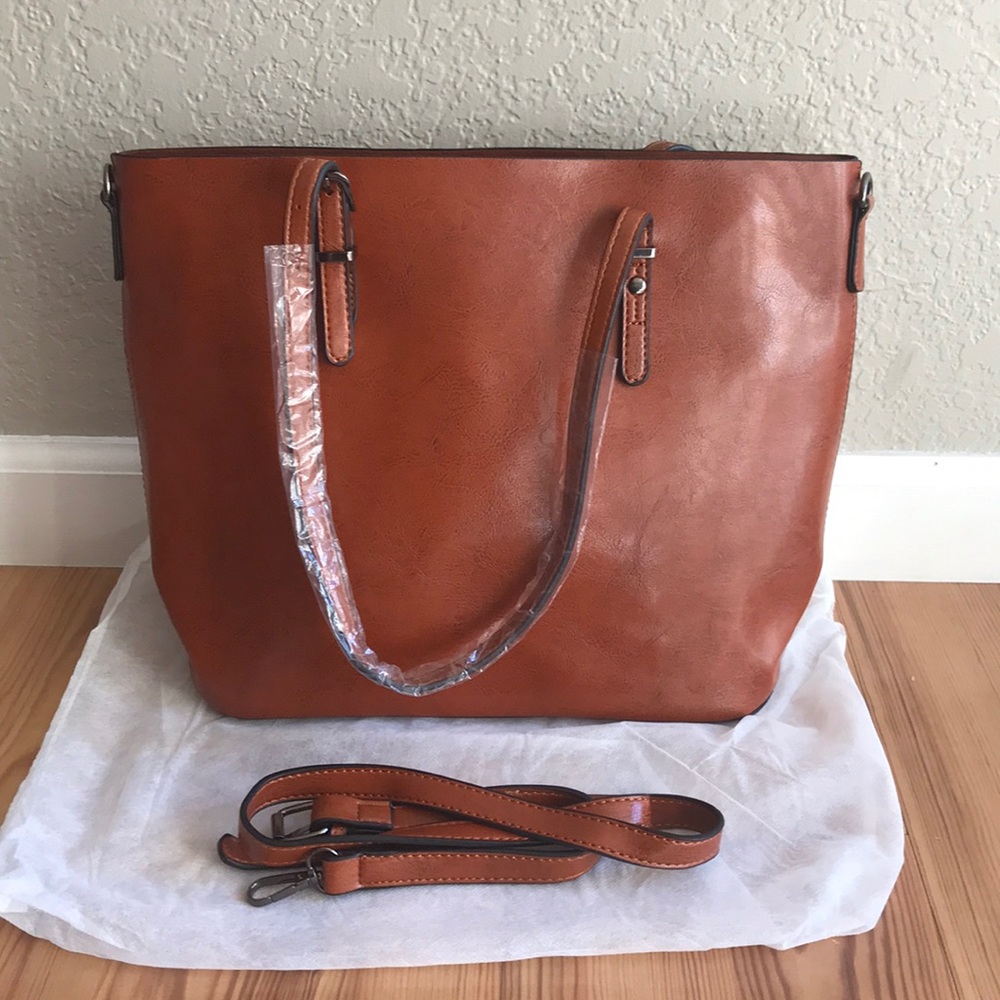 Weekend Edit Vegan Transport Tote/Work/Laptop Bag